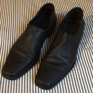 Donald J Pliner Slip On Dress Shows